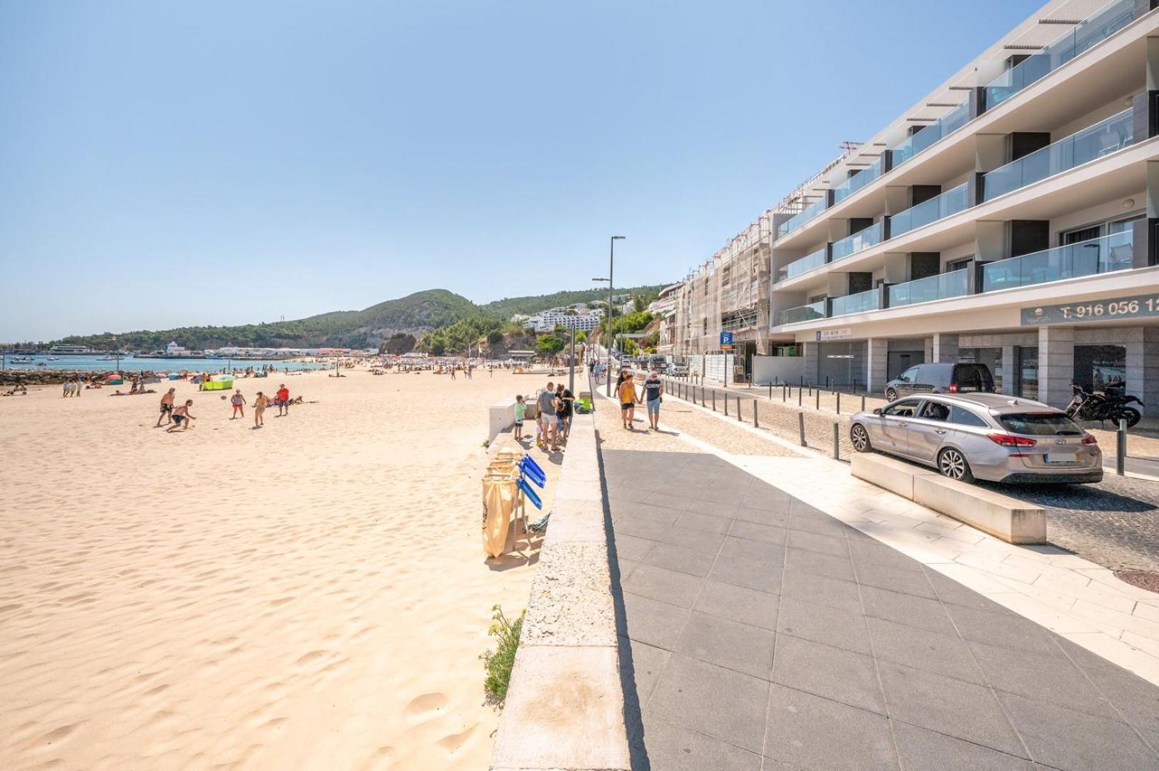 Guestready - Beachfront Naufrago'S Retreat 2 เซซิมบรา ภายนอก รูปภาพ